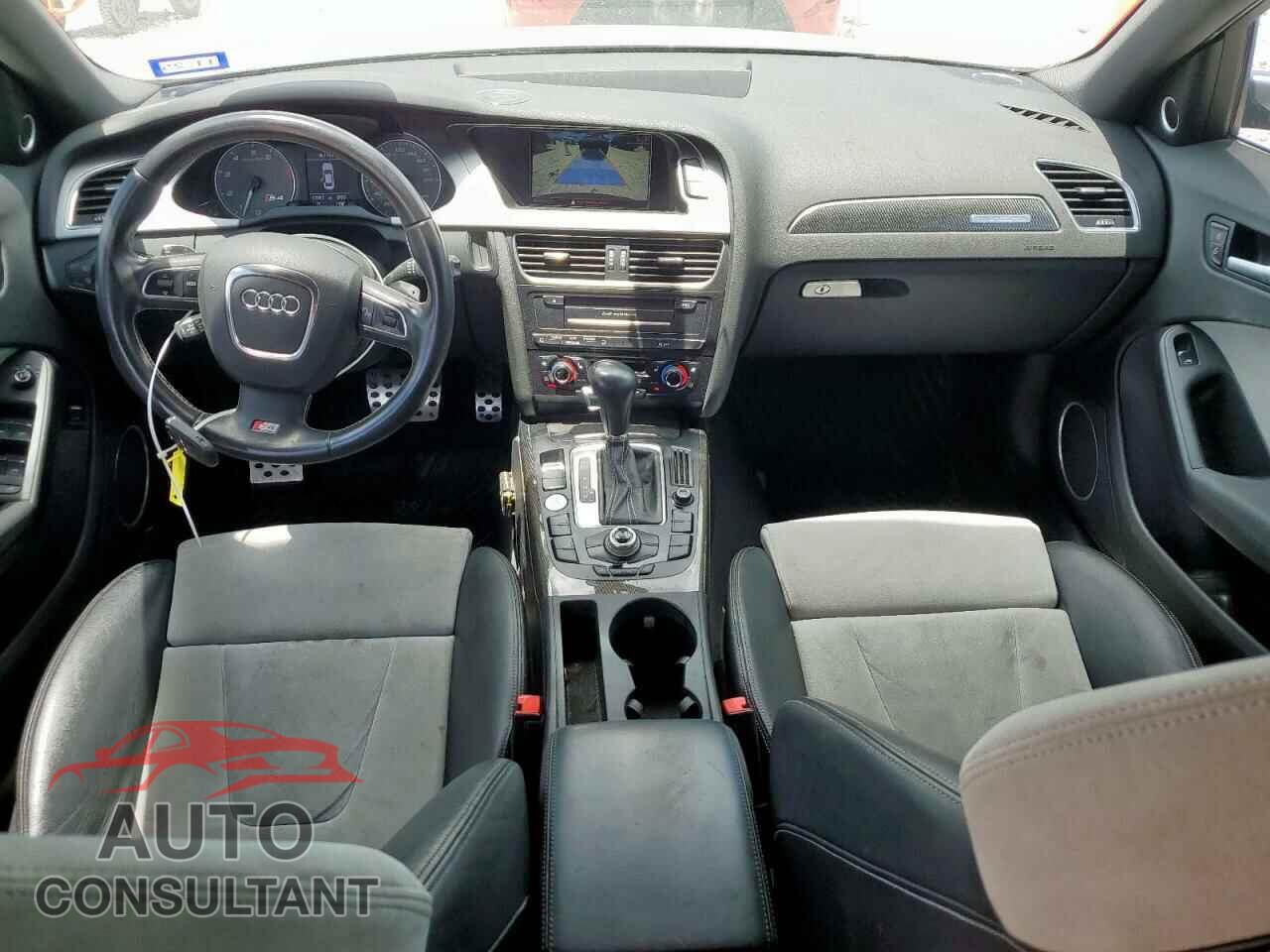 AUDI S4/RS4 2011 - WAUKGBFL7BA115366