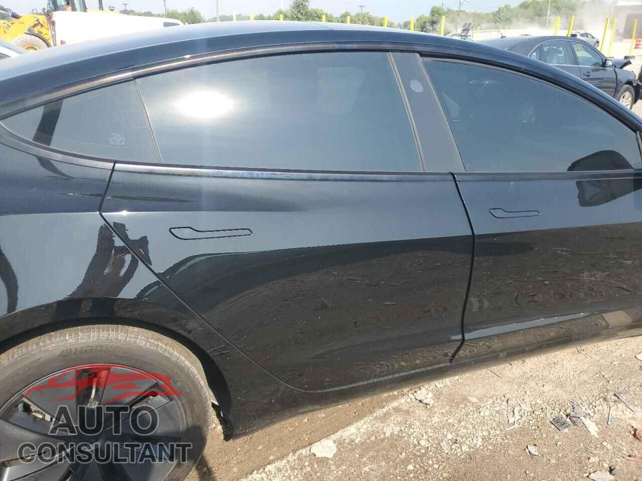 TESLA MODEL 3 2024 - 5YJ3E1EA7RF725065
