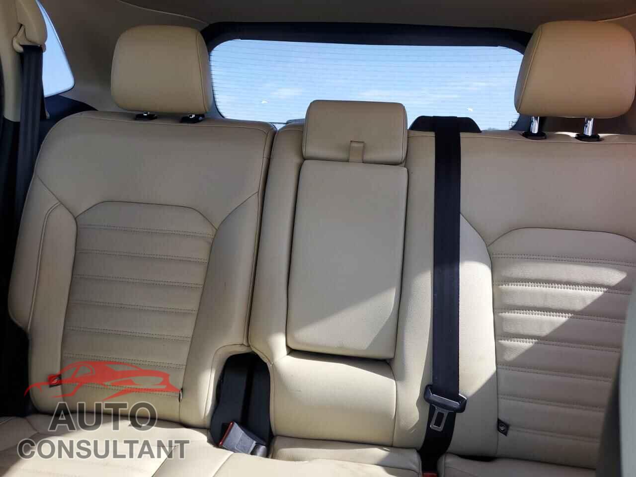 FORD EDGE 2018 - 2FMPK3J9XJBC21141