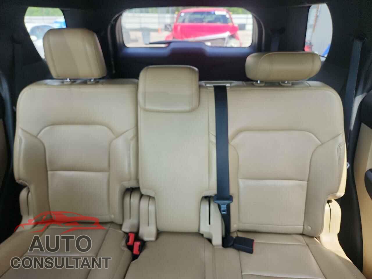 FORD EXPLORER 2017 - 1FM5K7D88HGB68637
