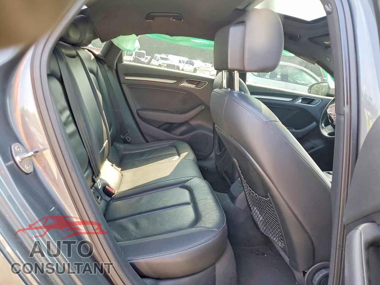 AUDI A3 2016 - WAUA7GFF3G1013847