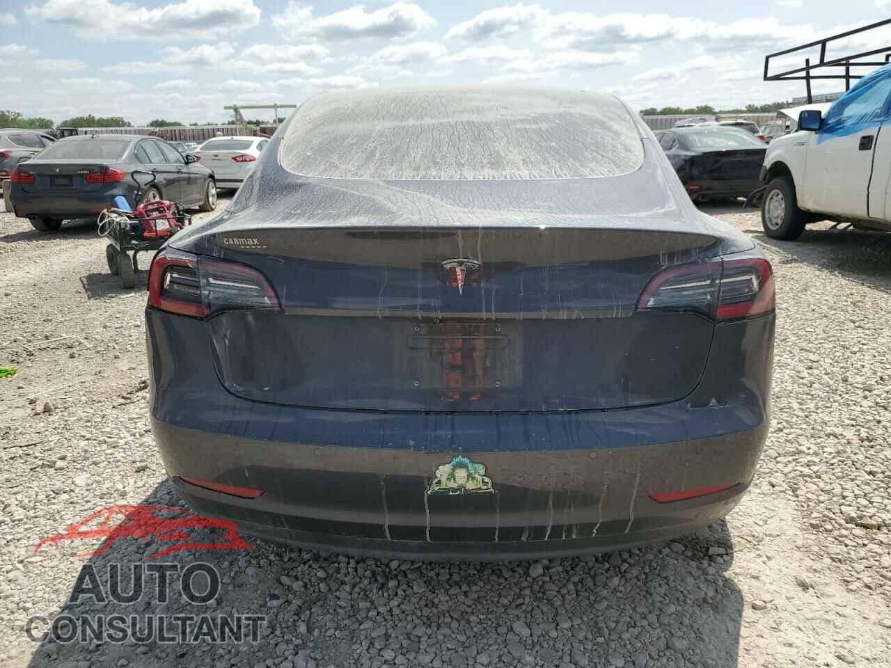 TESLA MODEL 3 2018 - 5YJ3E1EA6JF101892