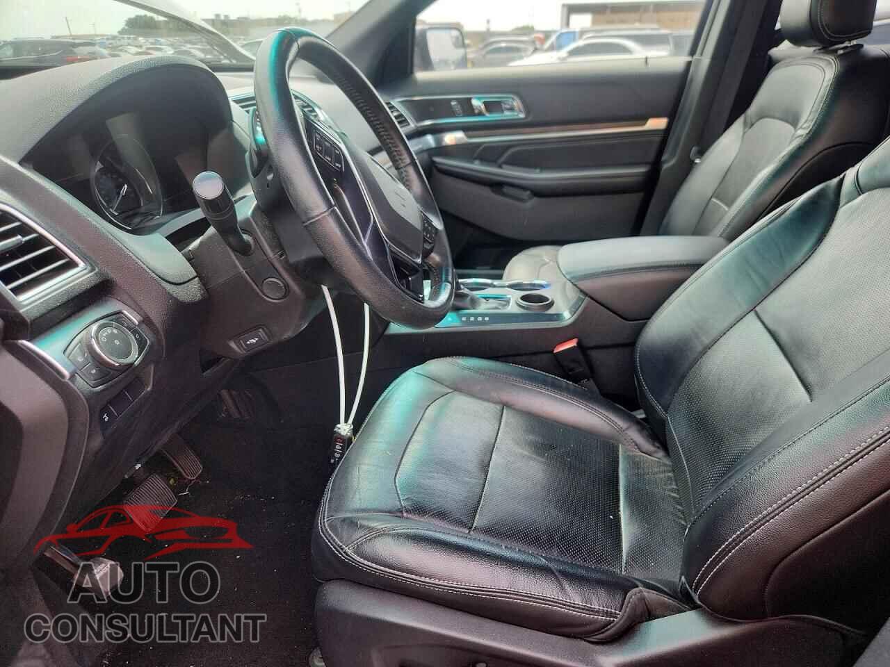 FORD EXPLORER 2016 - 1FM5K7F81GGA44740