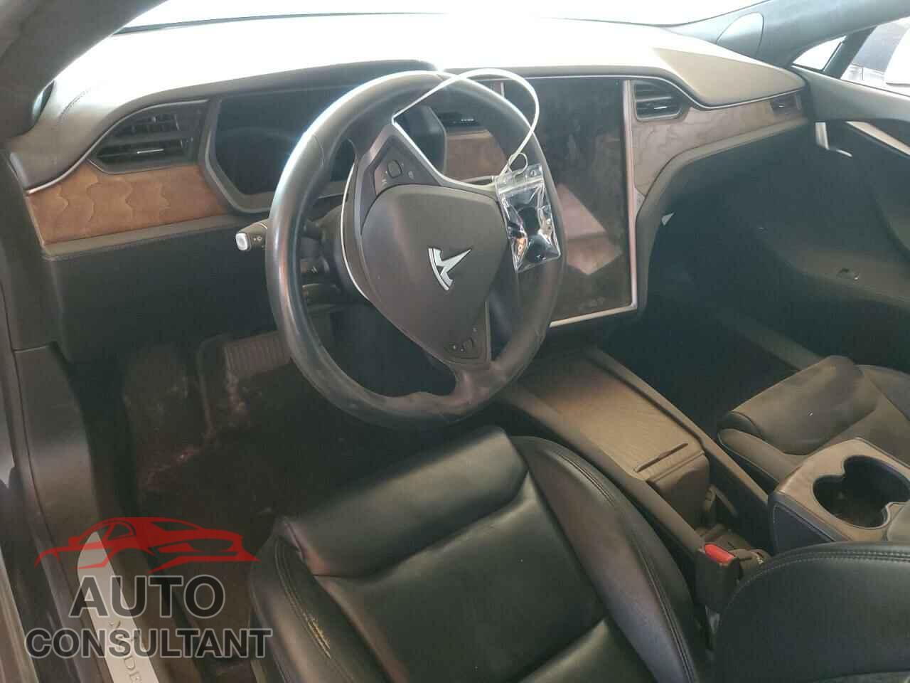 TESLA MODEL S 2020 - 5YJSA1E21LF415355