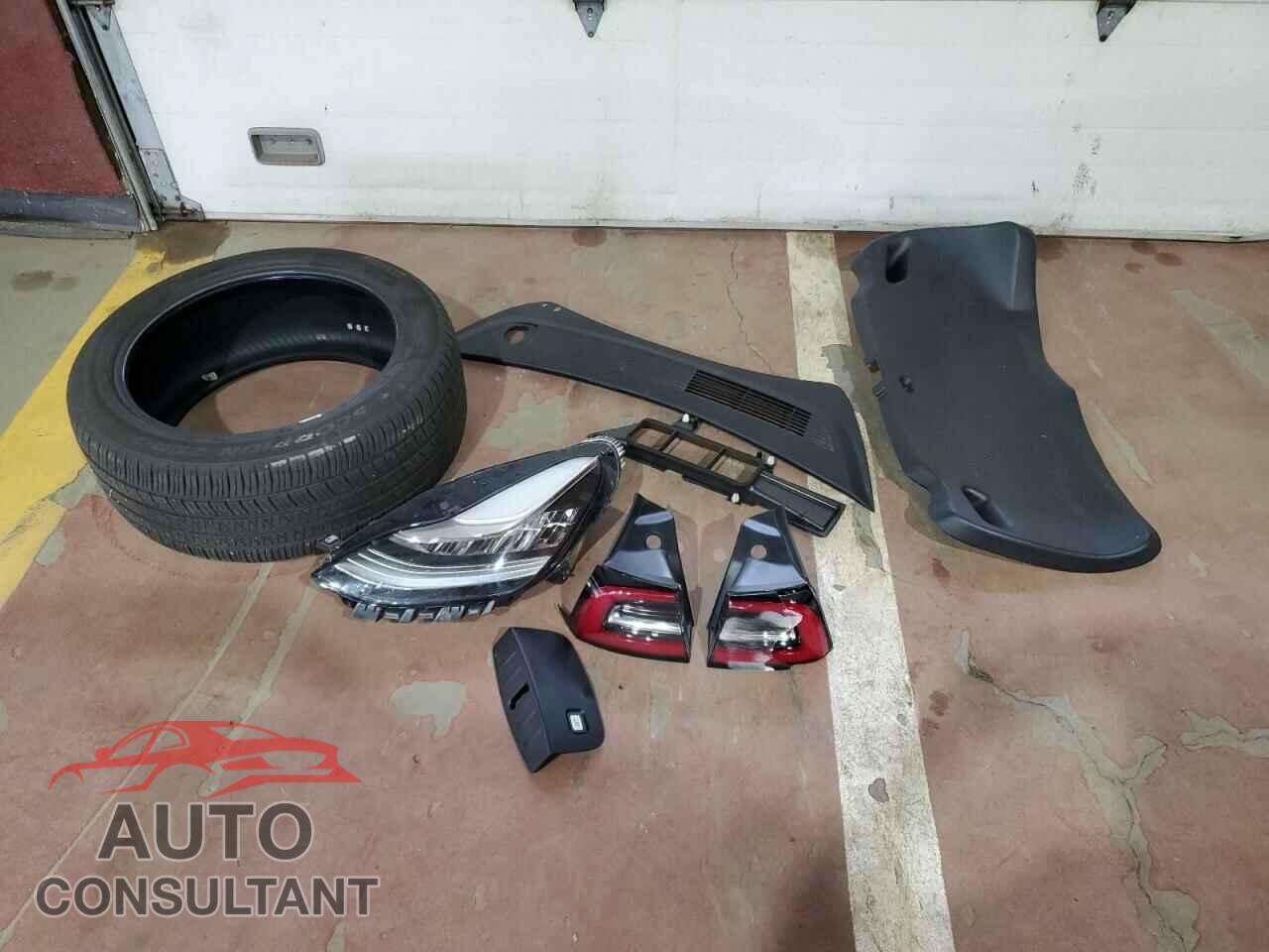 TESLA MODEL 3 2020 - 5YJ3E1EB2LF790678