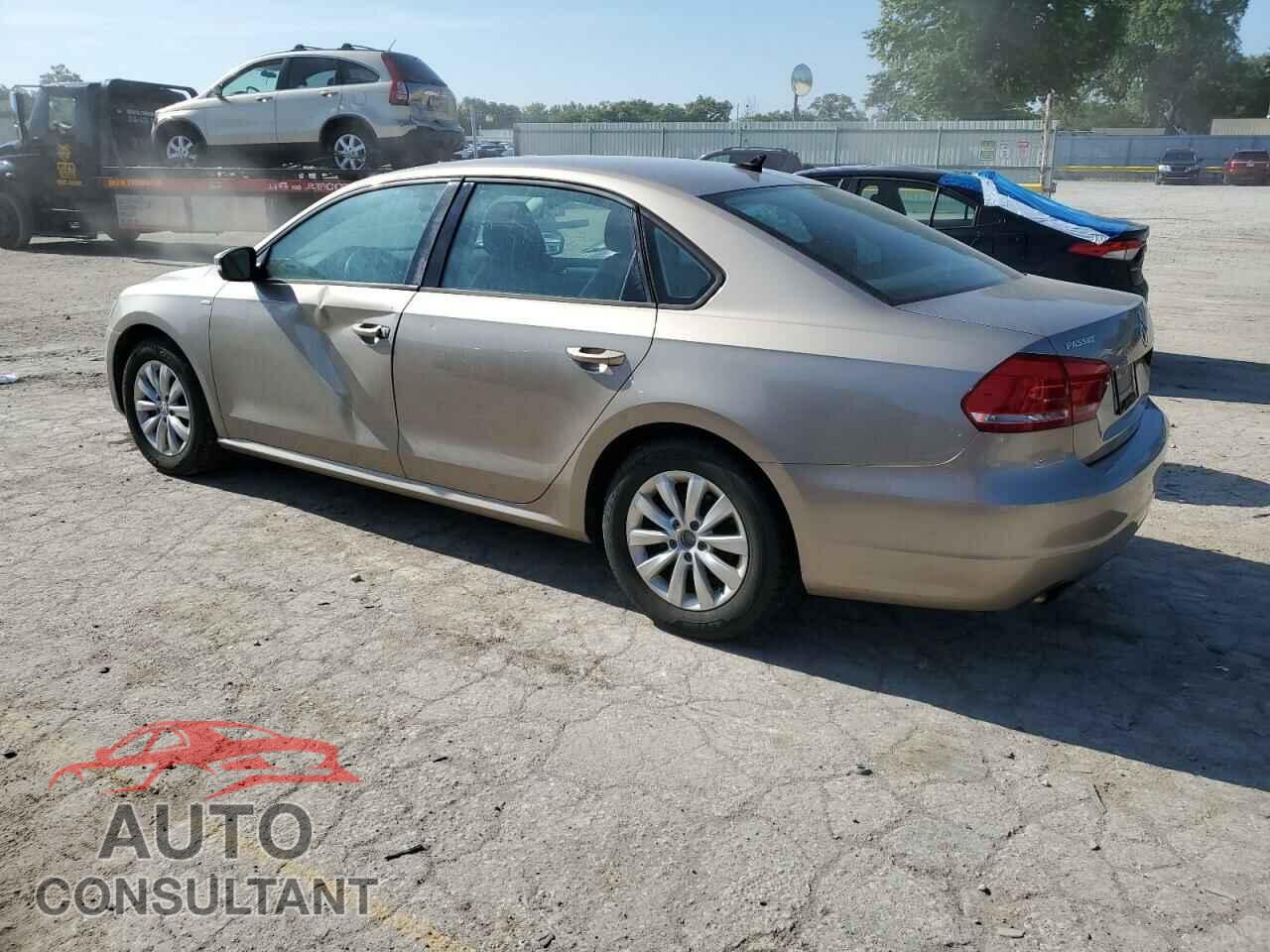 VOLKSWAGEN PASSAT 2015 - 1VWAT7A32FC096487