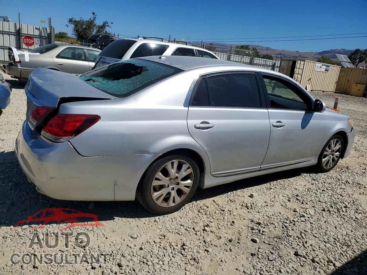 TOYOTA AVALON 2012 - 4T1BK3DB5CU444774