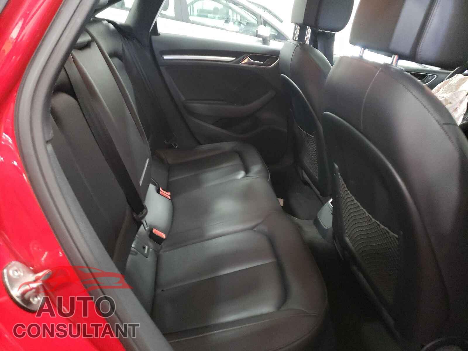 AUDI A3 2018 - WAUB8GFFXJ1007861
