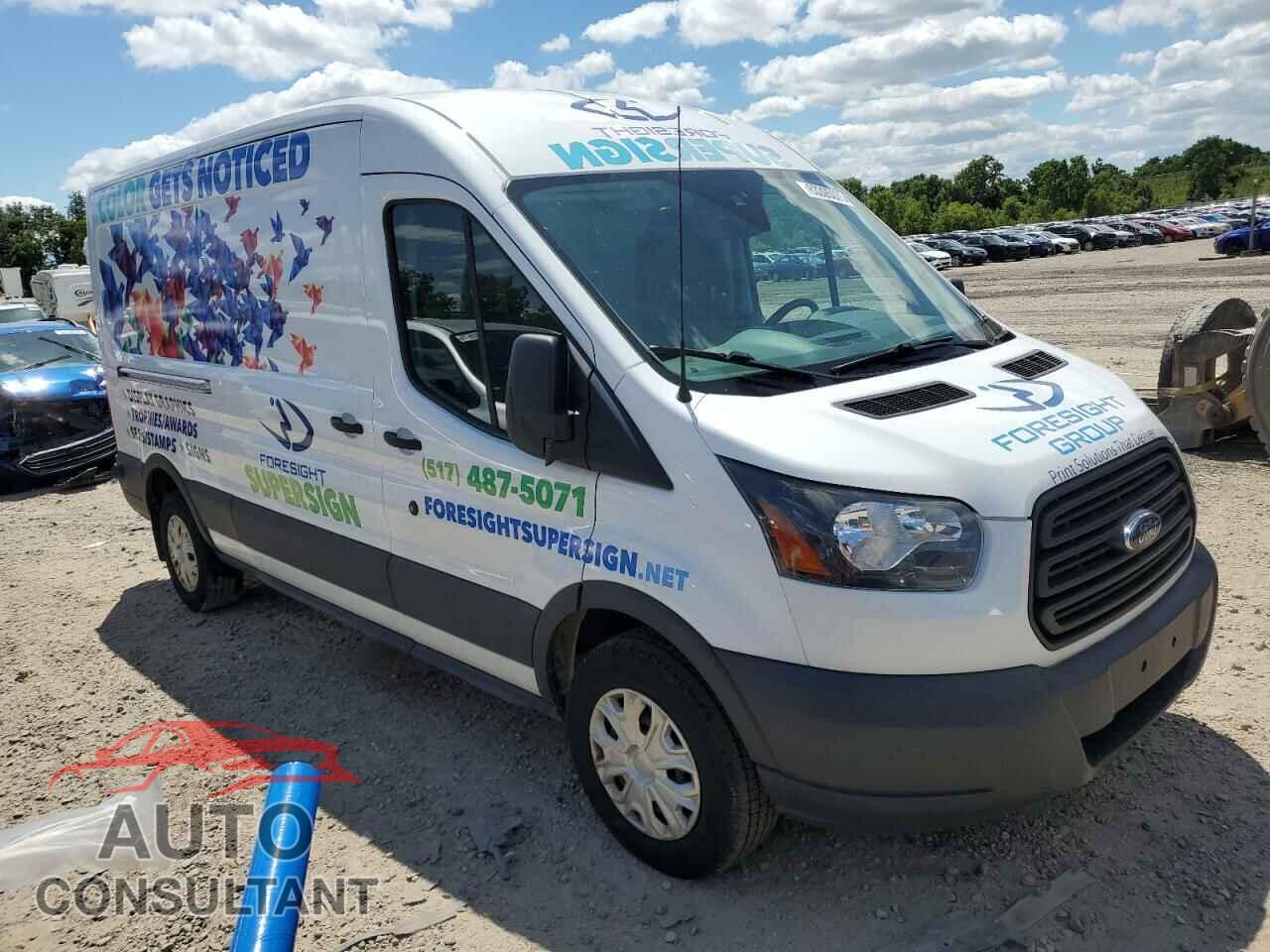 FORD TRANSIT 2017 - 1FTYR2CM7HKB03807
