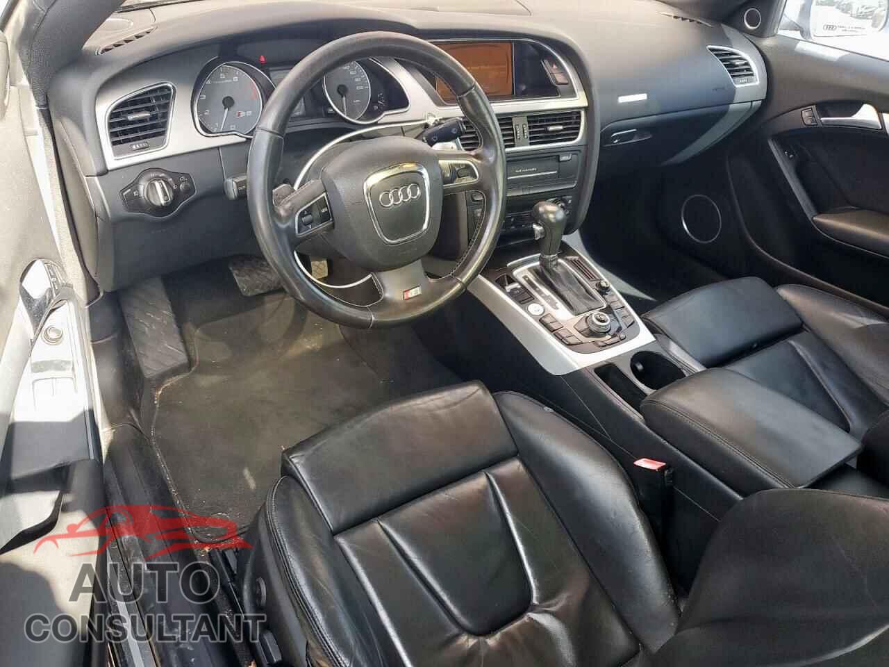 AUDI S5/RS5 2010 - WAUVVAFR2AA007737