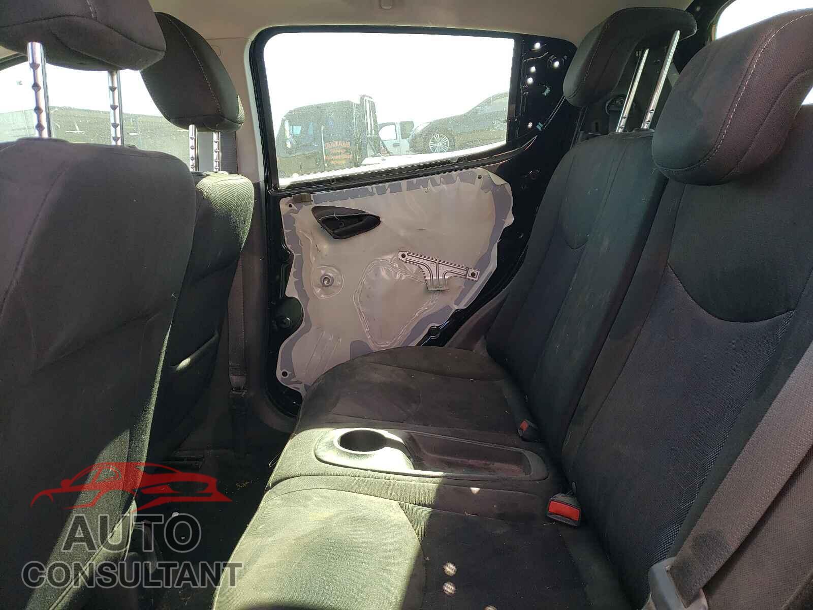 CHEVROLET SPARK 2017 - KL8CB6SA9HC746384