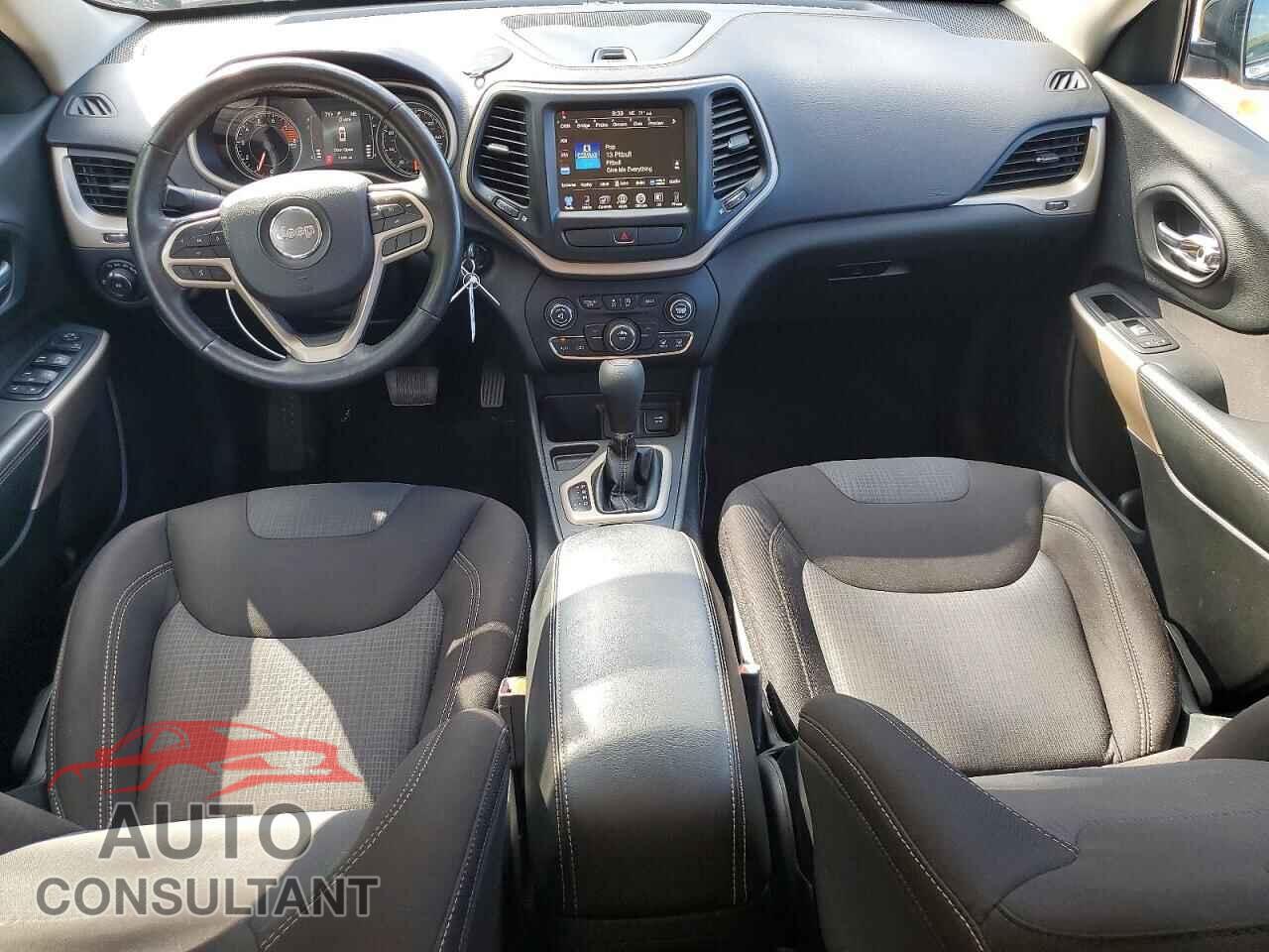 JEEP CHEROKEE 2017 - 1C4PJLCS5HW643057