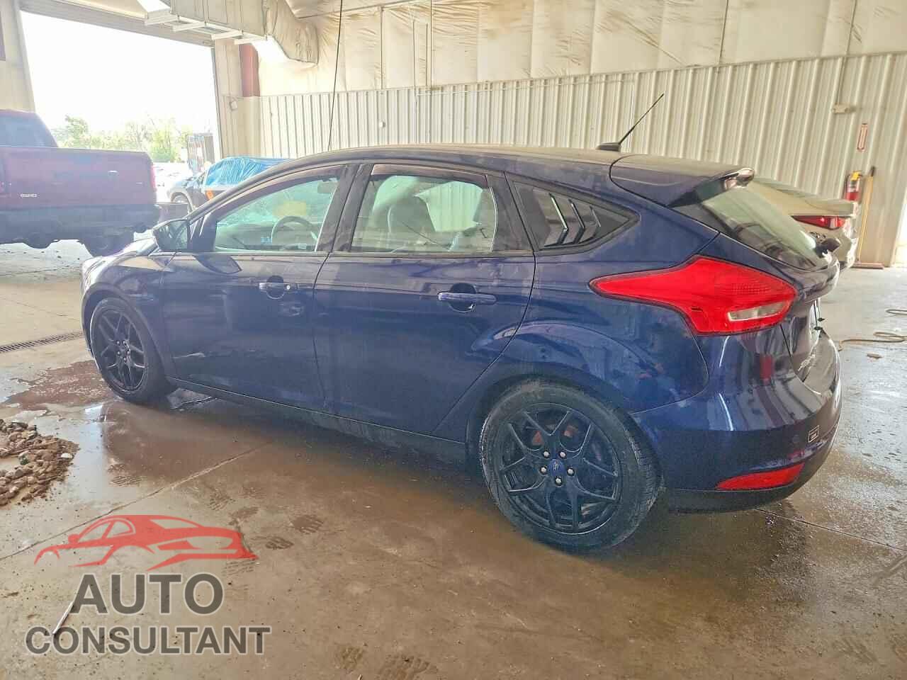 FORD FOCUS 2016 - 1FADP3K22GL386237