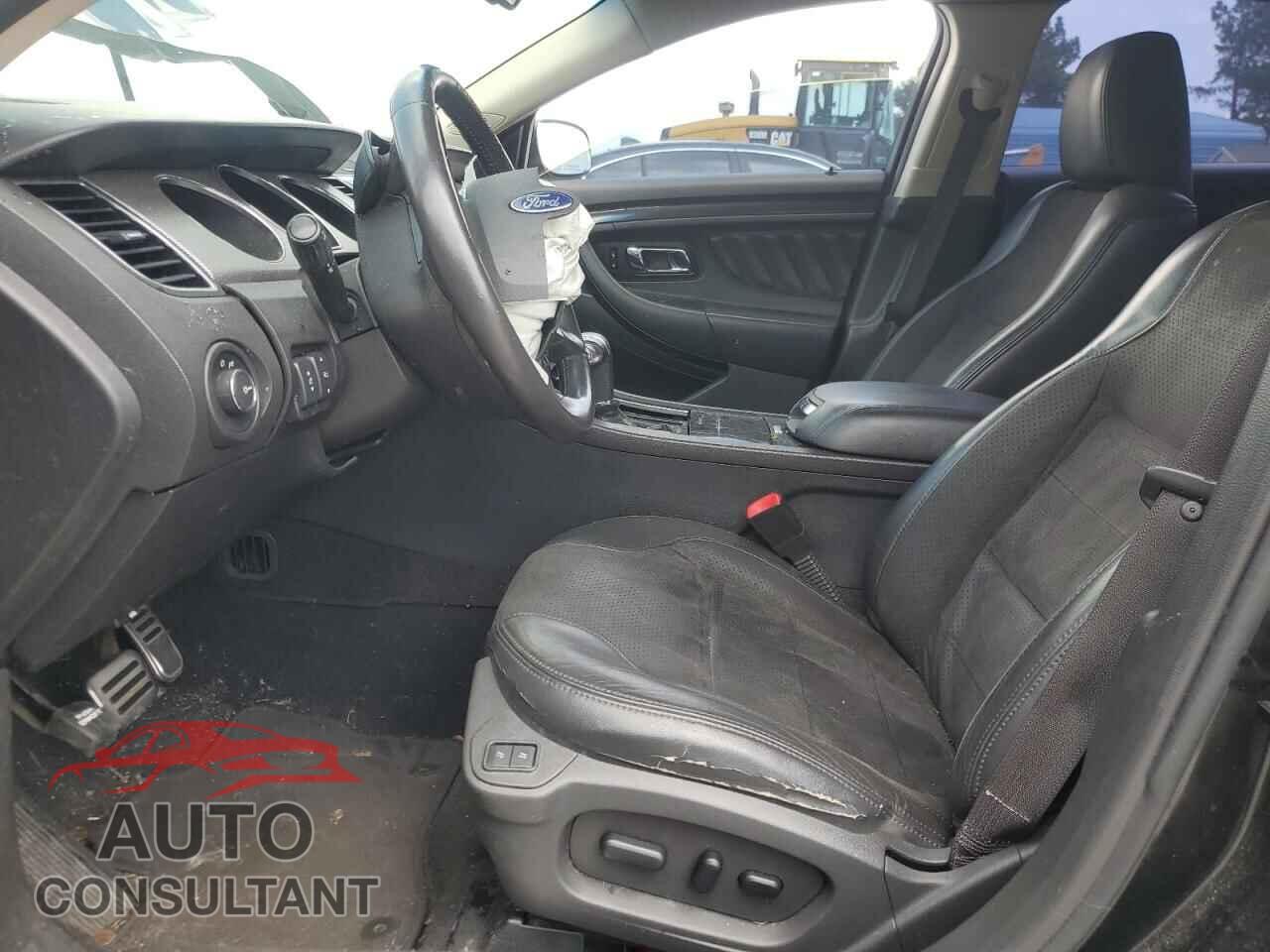 FORD TAURUS 2011 - 1FAHP2KT5BG136352