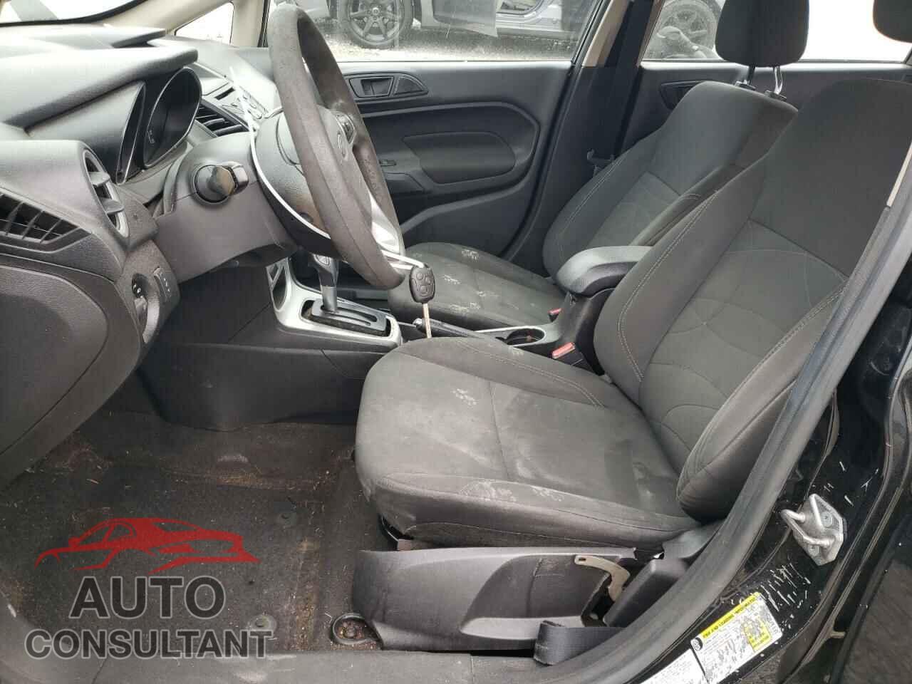 FORD FIESTA 2017 - 3FADP4EJ7HM110161
