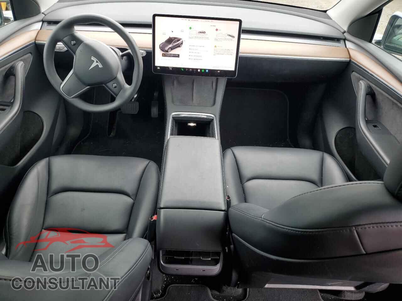 TESLA MODEL Y 2023 - 7SAYGDEEXPF682863