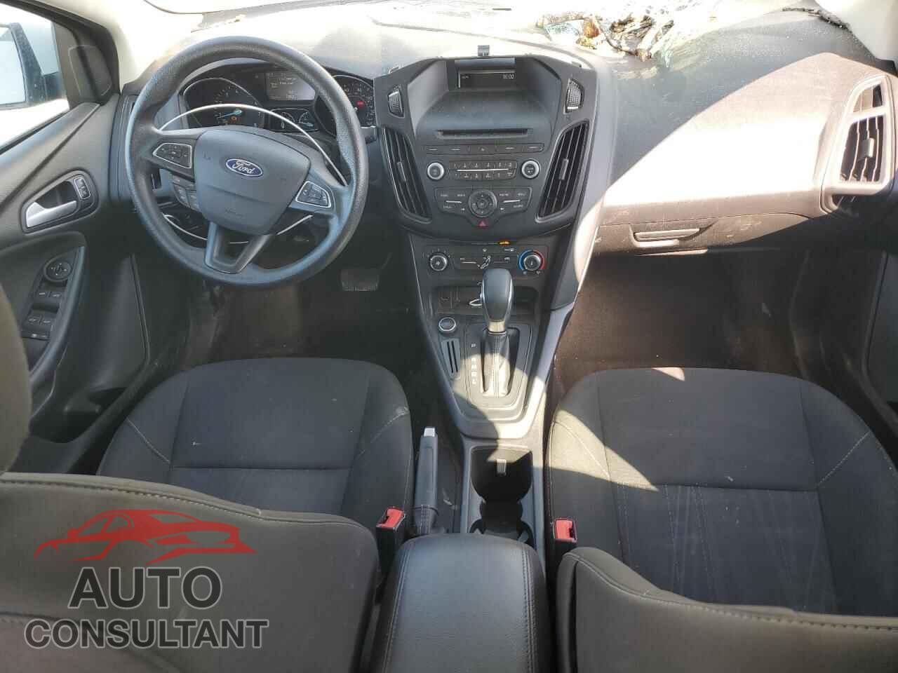 FORD FOCUS 2017 - 1FADP3F21HL315851