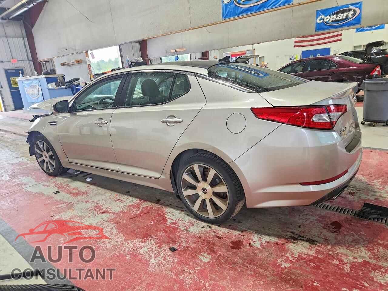 KIA OPTIMA 2011 - KNAGR4A67B5134036