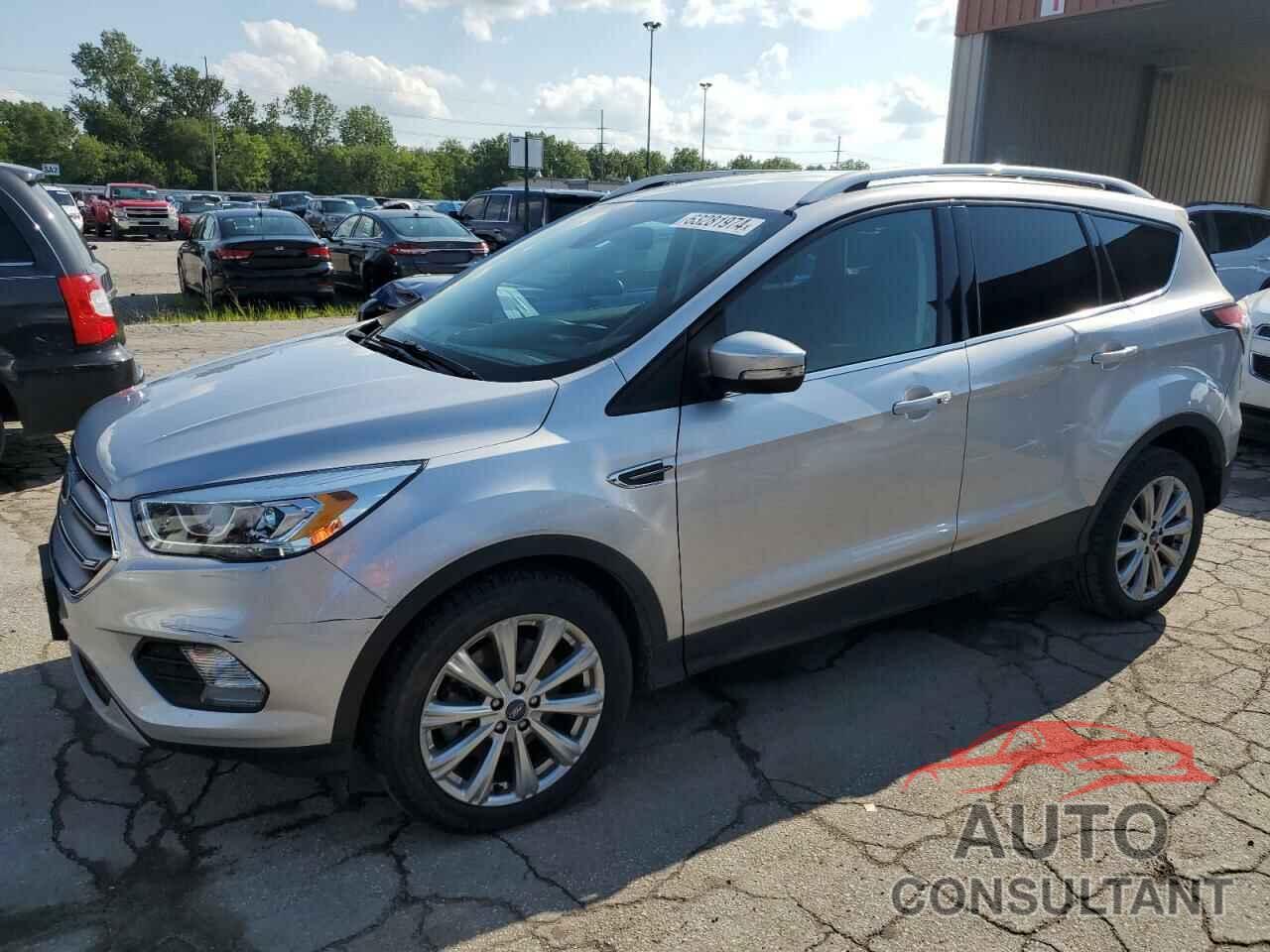 FORD ESCAPE 2017 - 1FMCU0J94HUB41426