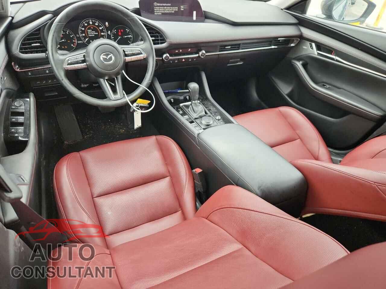 MAZDA 3 2023 - 3MZBPACM1PM383301