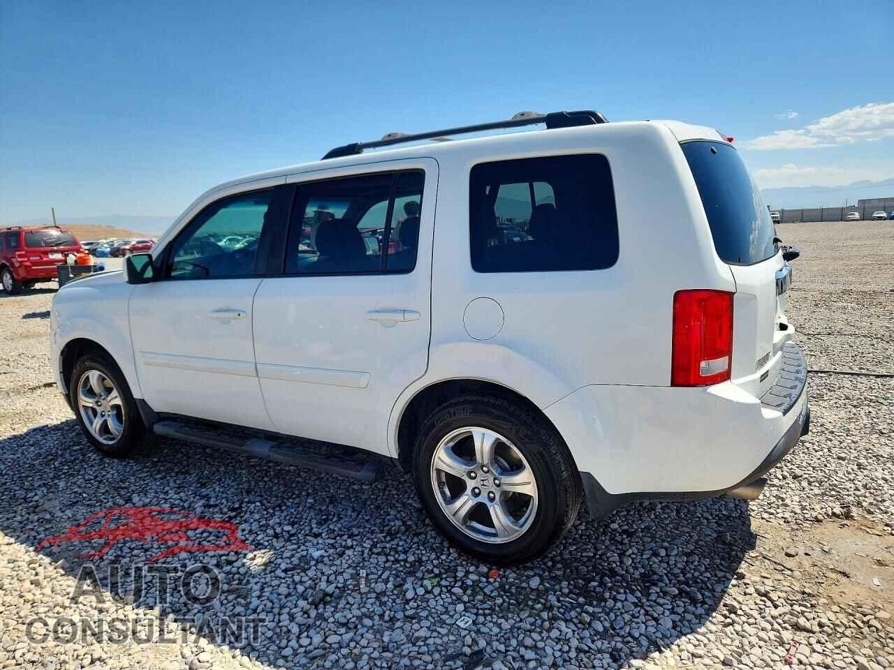 HONDA PILOT 2015 - 5FNYF4H56FB018683
