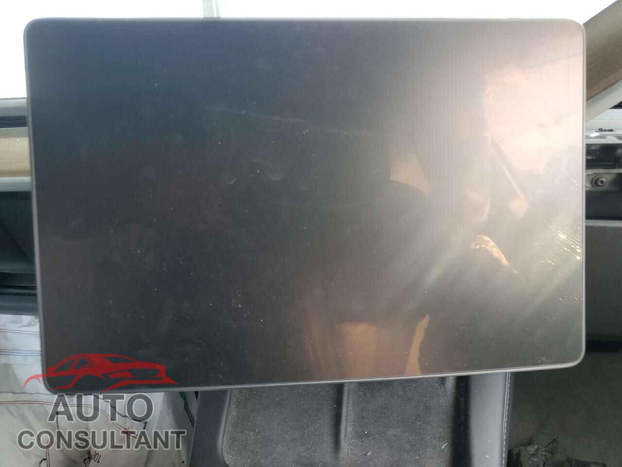 TESLA MODEL 3 2023 - 5YJ3E1EA7PF426169