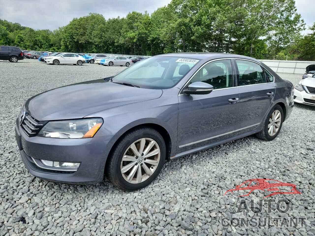 VOLKSWAGEN PASSAT 2012 - 1VWCP7A38CC032981