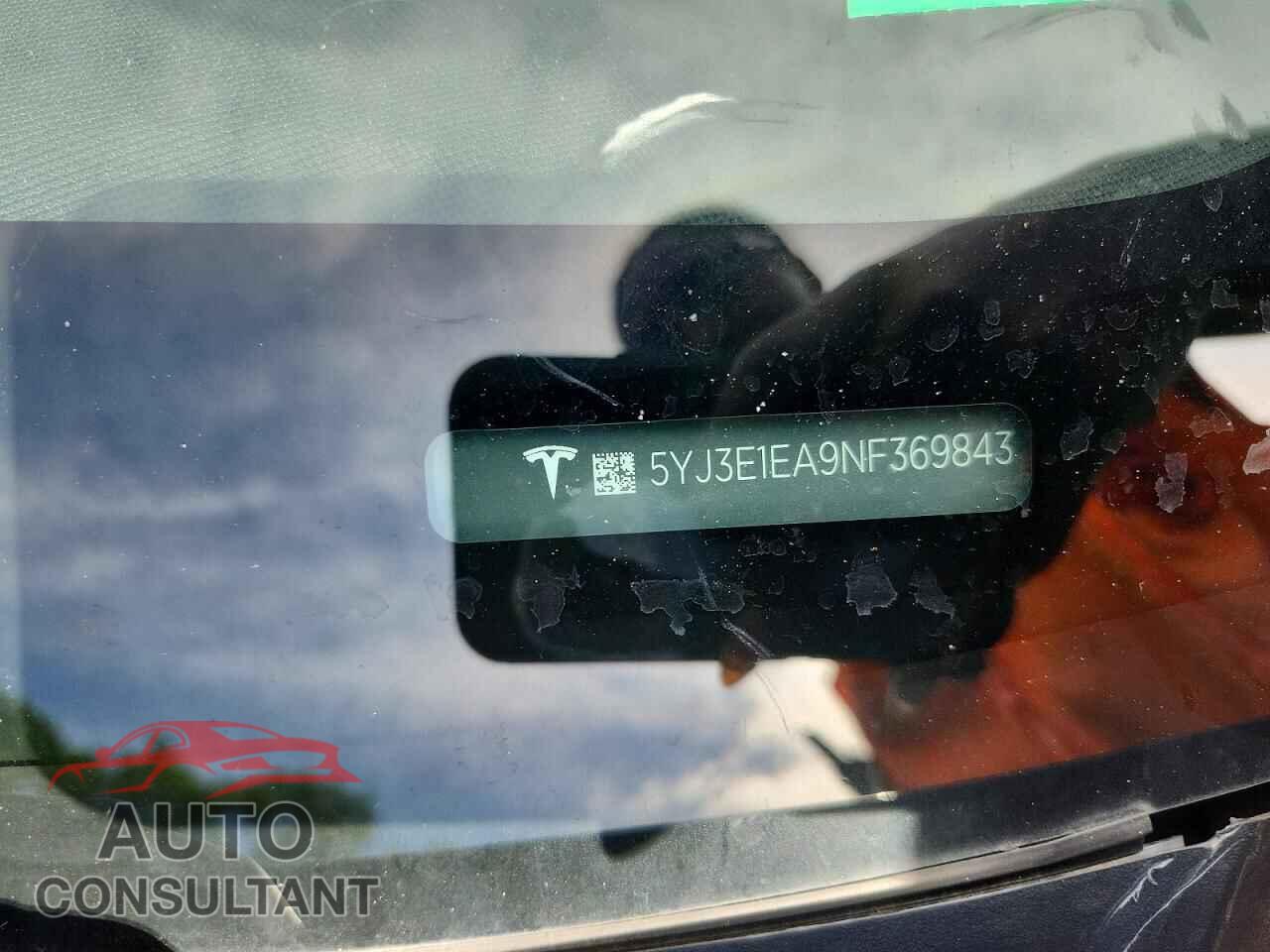 TESLA MODEL 3 2022 - 5YJ3E1EA9NF369843