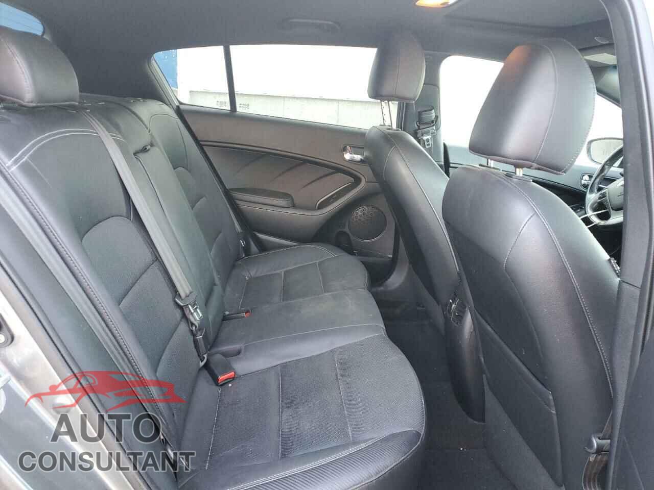 KIA FORTE 2014 - KNAFZ5A38E5225716