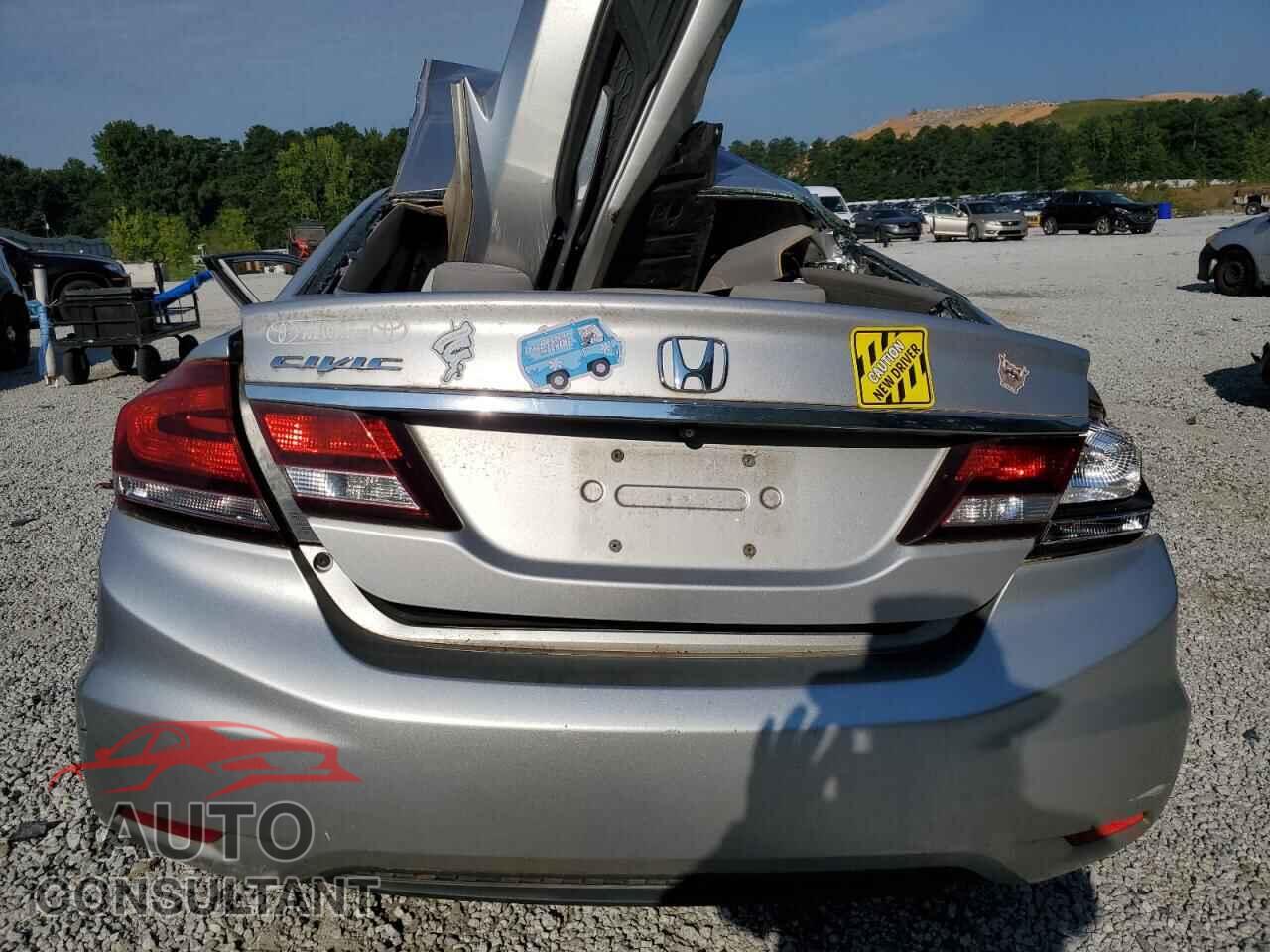 HONDA CIVIC 2015 - 19XFB2F53FE107045