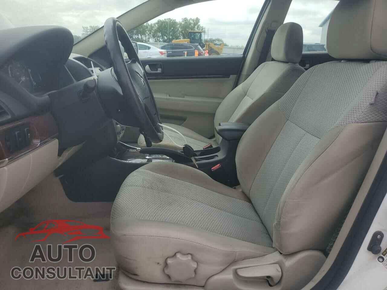 MITSUBISHI GALANT 2012 - 4A32B3FF1CE021654