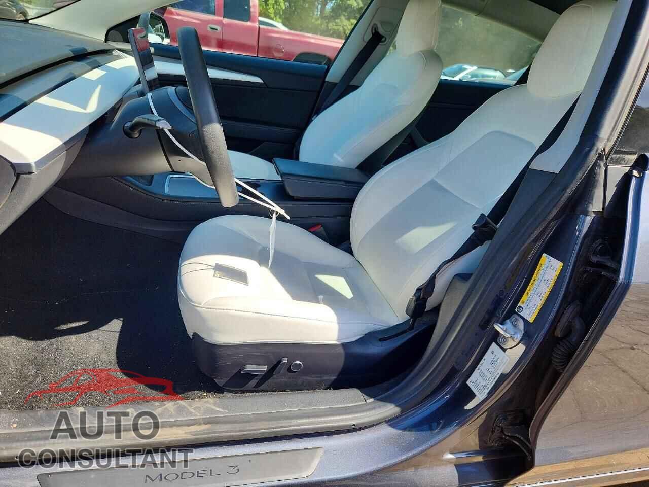 TESLA MODEL 3 2021 - 5YJ3E1EA2MF081564