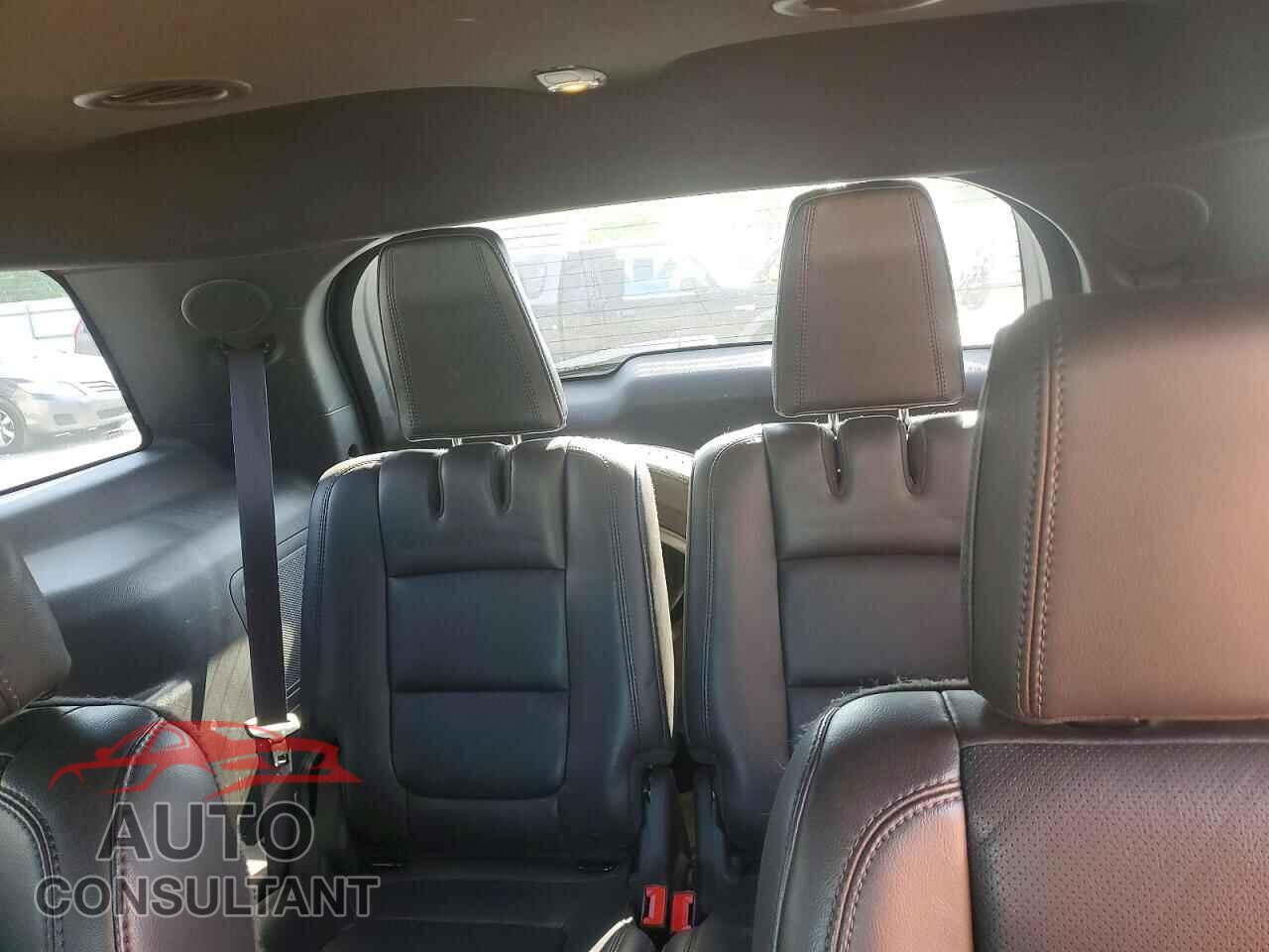 FORD EXPLORER 2013 - 1FM5K7F82DGB05816