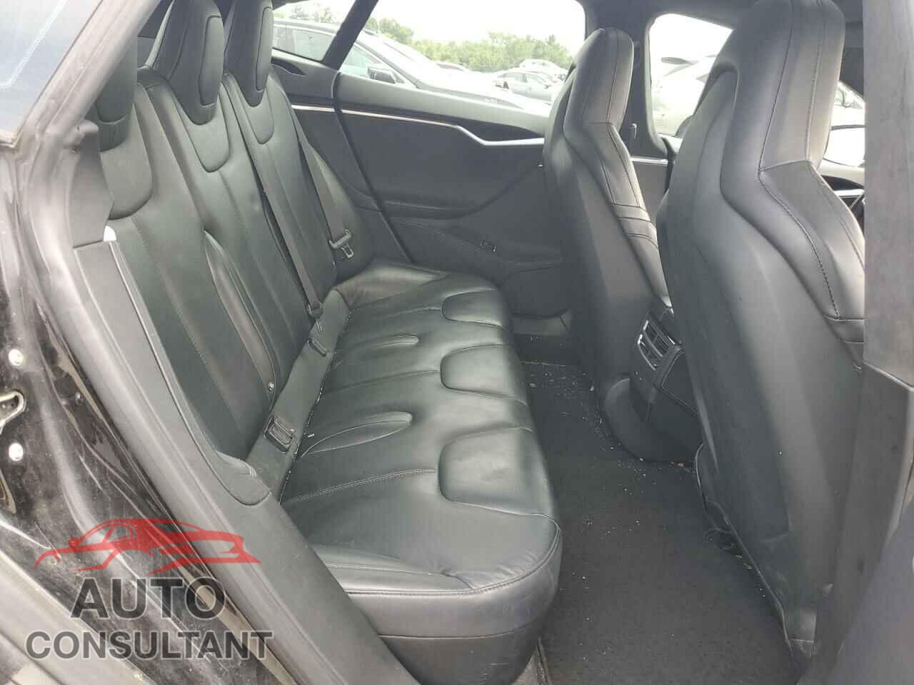 TESLA MODEL S 2016 - 5YJSA1E20GF158291