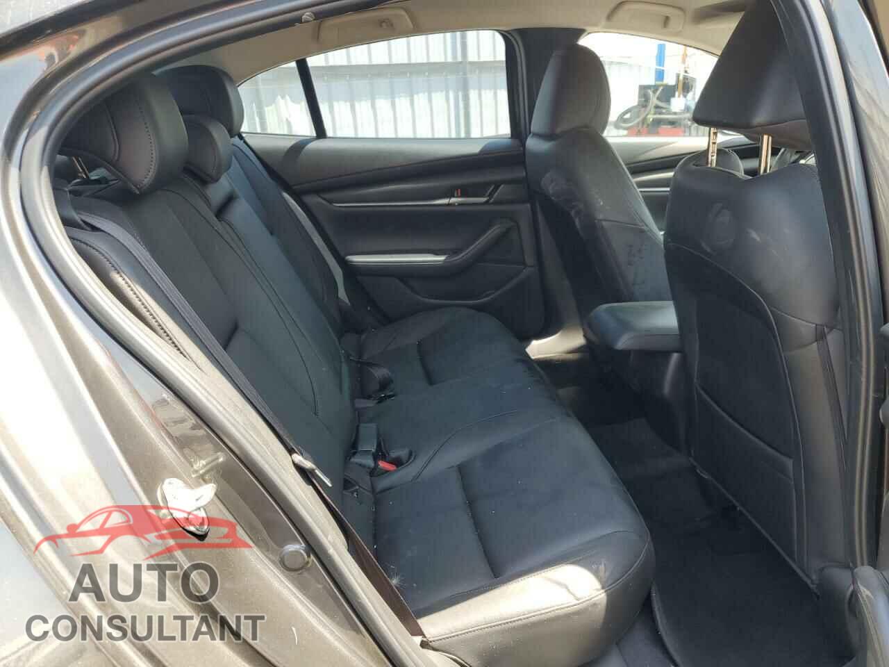 MAZDA 3 2022 - JM1BPABL6N1506631