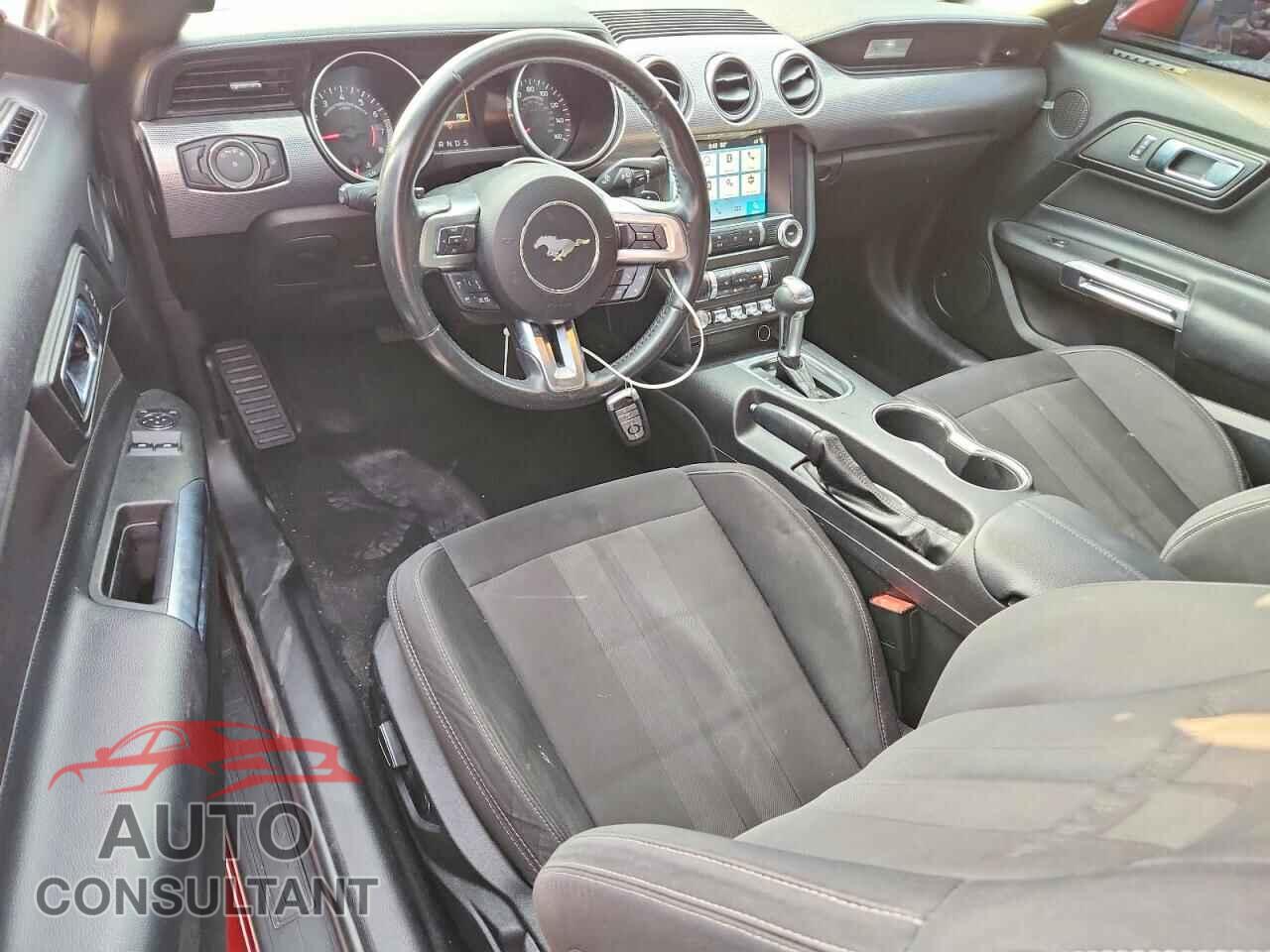 FORD MUSTANG 2019 - 1FA6P8TH1K5187704