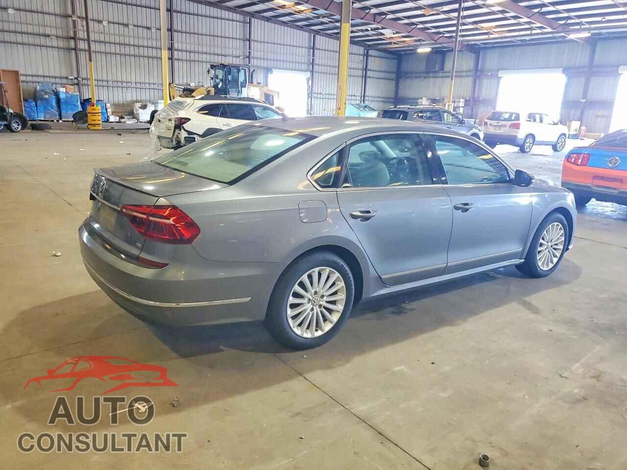 VOLKSWAGEN PASSAT 2017 - 1VWBT7A35HC007776