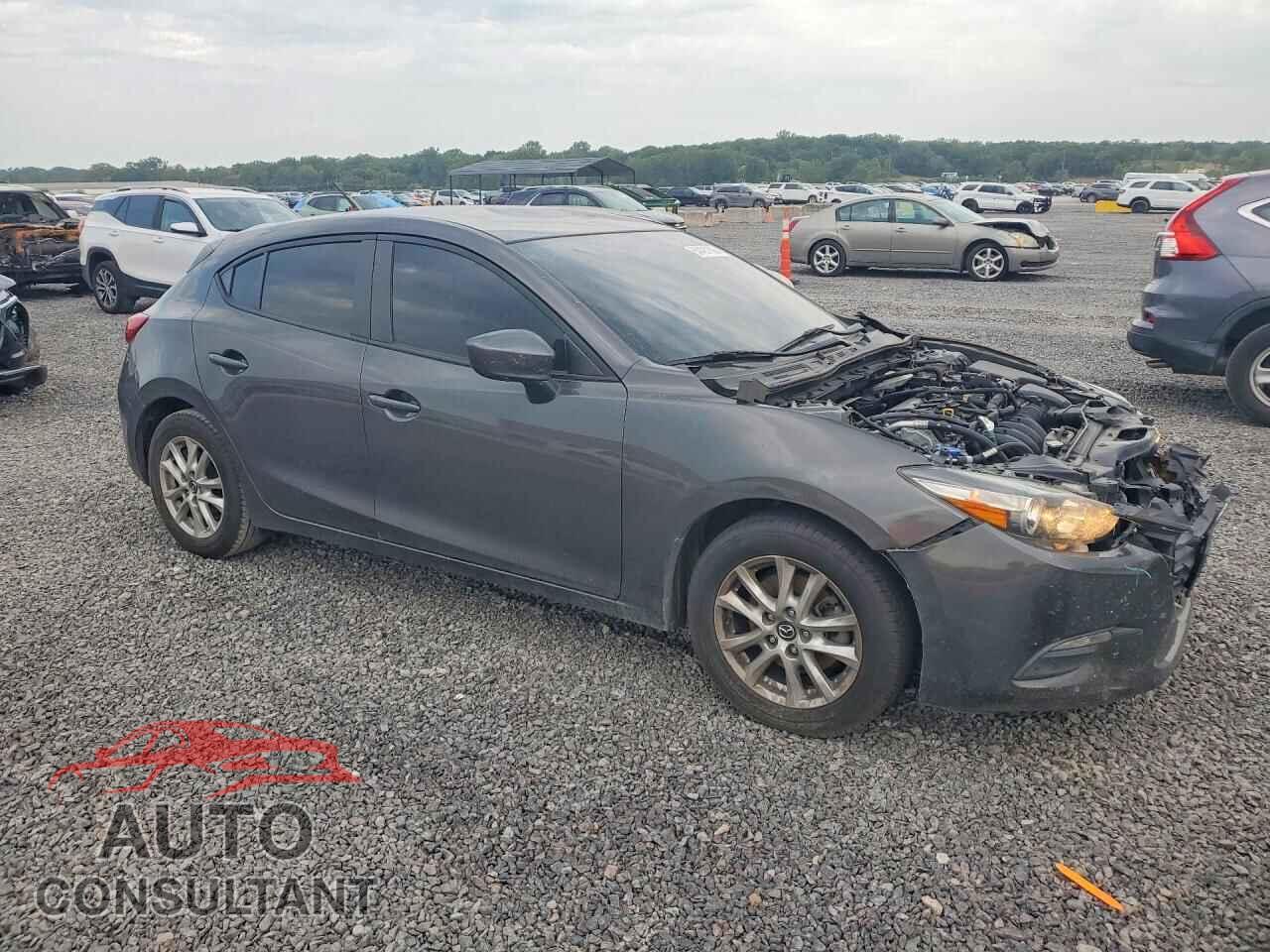 MAZDA 3 2017 - 3MZBN1K76HM112818