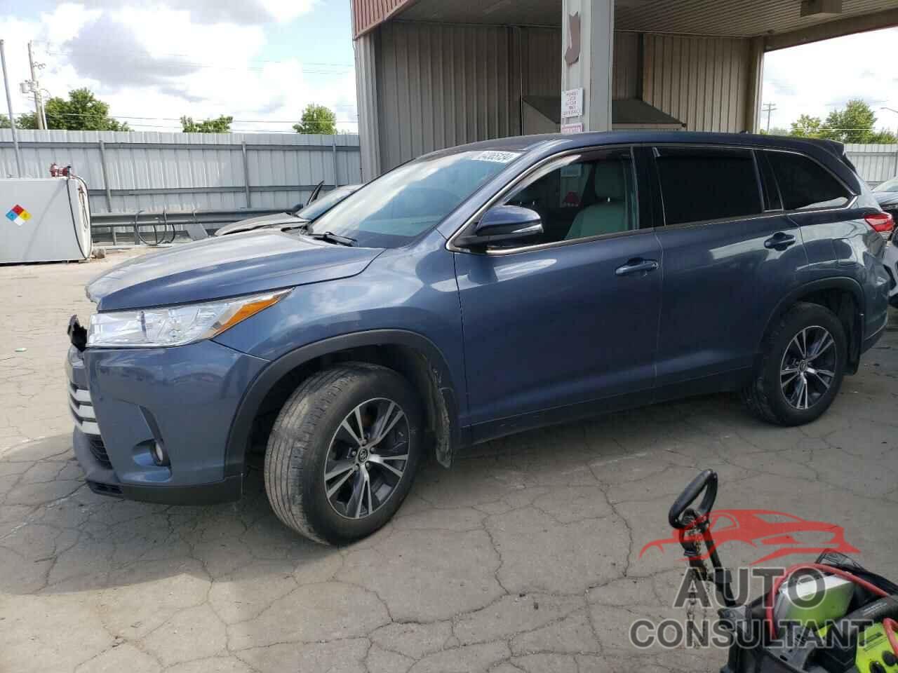 TOYOTA HIGHLANDER 2019 - 5TDBZRFH9KS937414