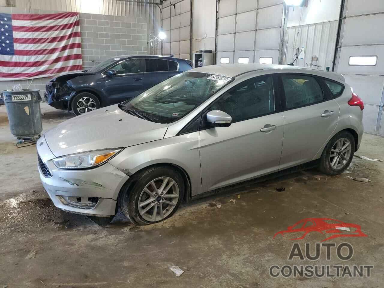 FORD FOCUS 2018 - 1FADP3K2XJL259985