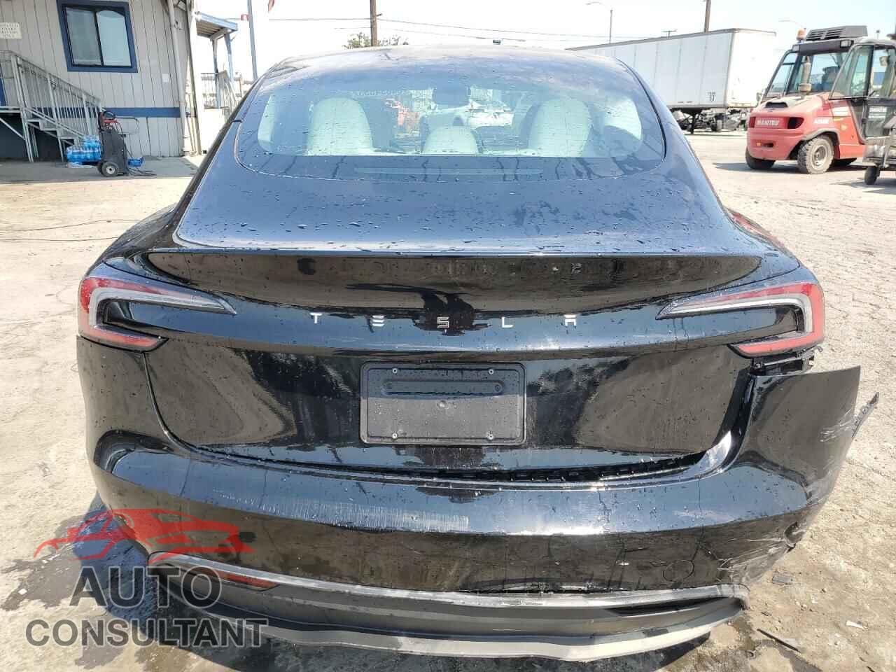 TESLA MODEL 3 2024 - 5YJ3E1EA6RF834066