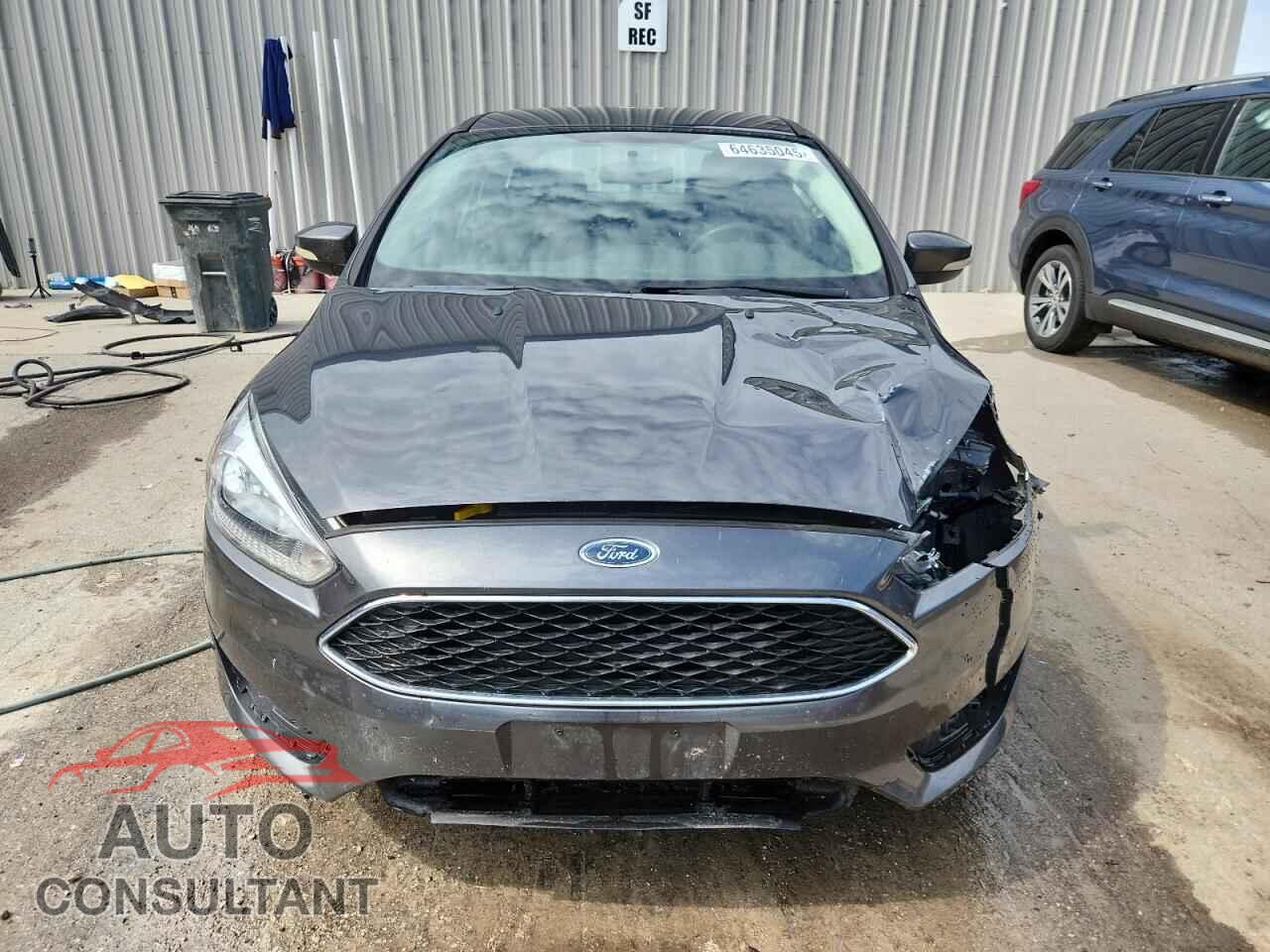 FORD FOCUS 2017 - 1FADP3F21HL228595