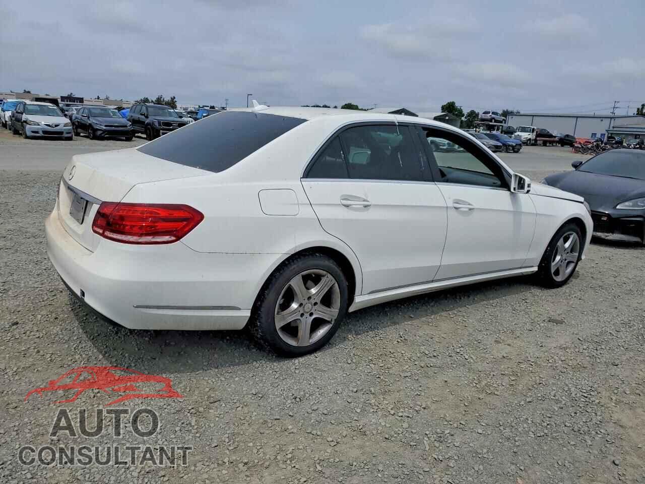 MERCEDES-BENZ E-CLASS 2014 - WDDHF5KB7EA821312