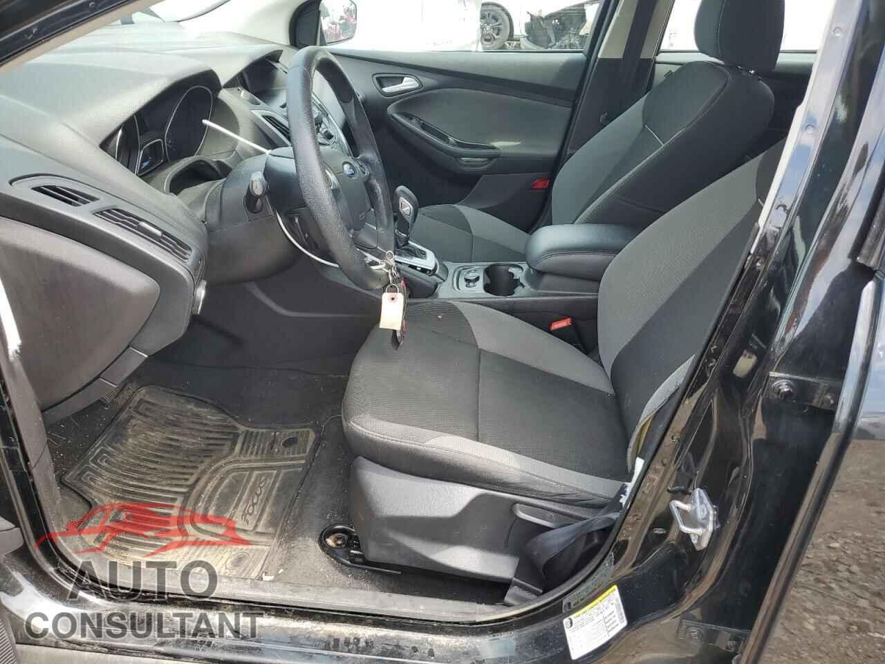 FORD FOCUS 2014 - 1FADP3K22EL415877