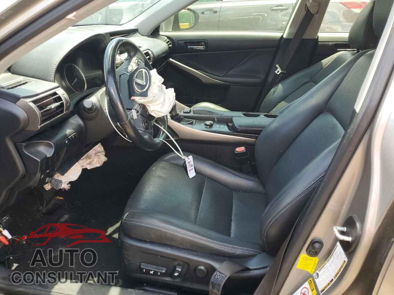 LEXUS IS 2015 - JTHBF1D2XF5045403
