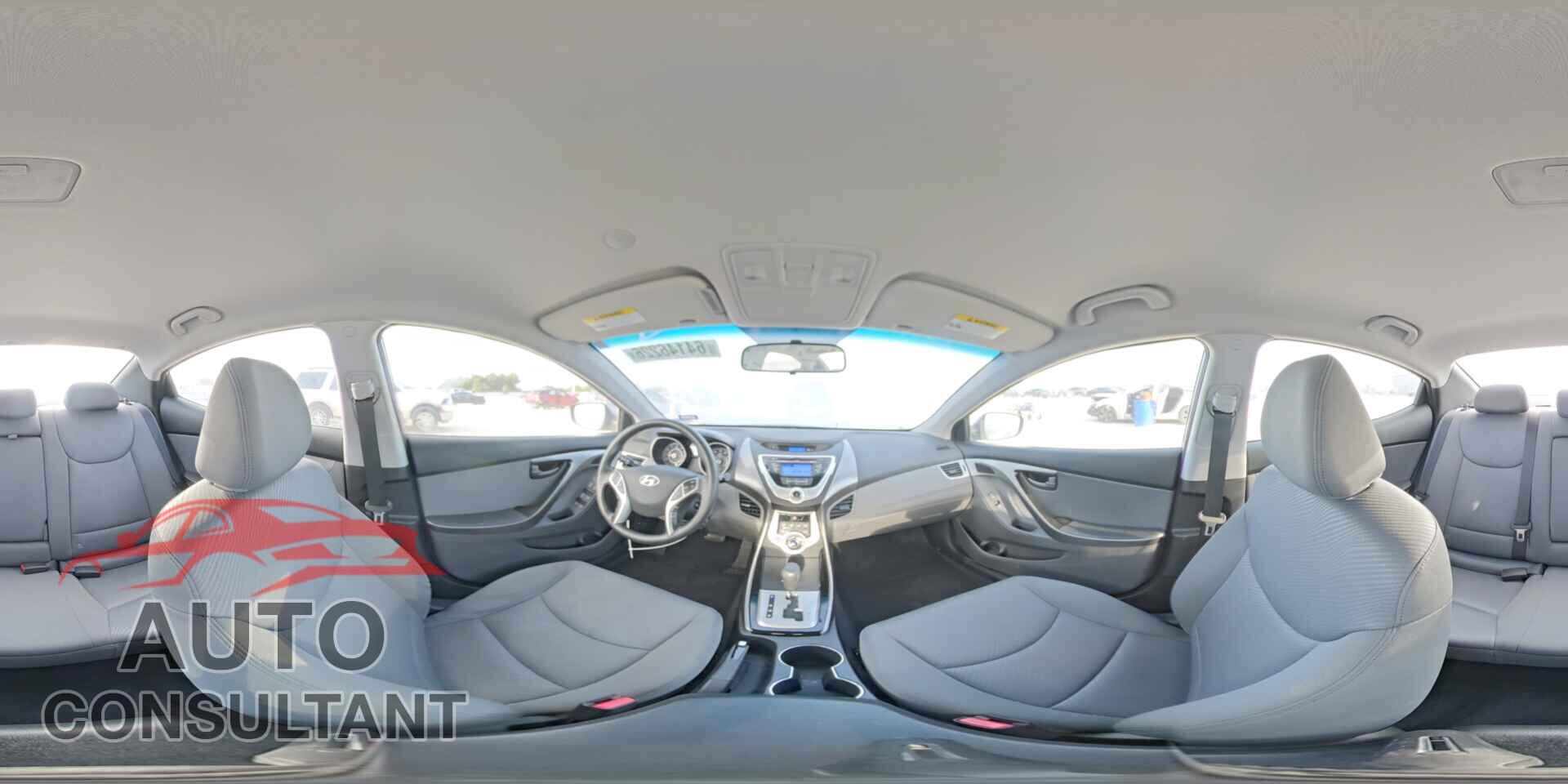 HYUNDAI ELANTRA 2011 - KMHDH4AE8BU131812
