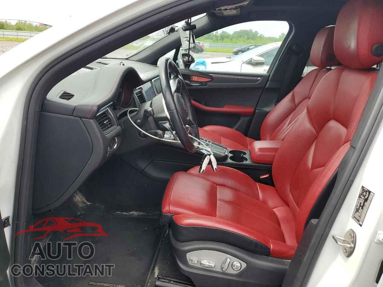 PORSCHE MACAN 2018 - WP1AA2A54JLB11351
