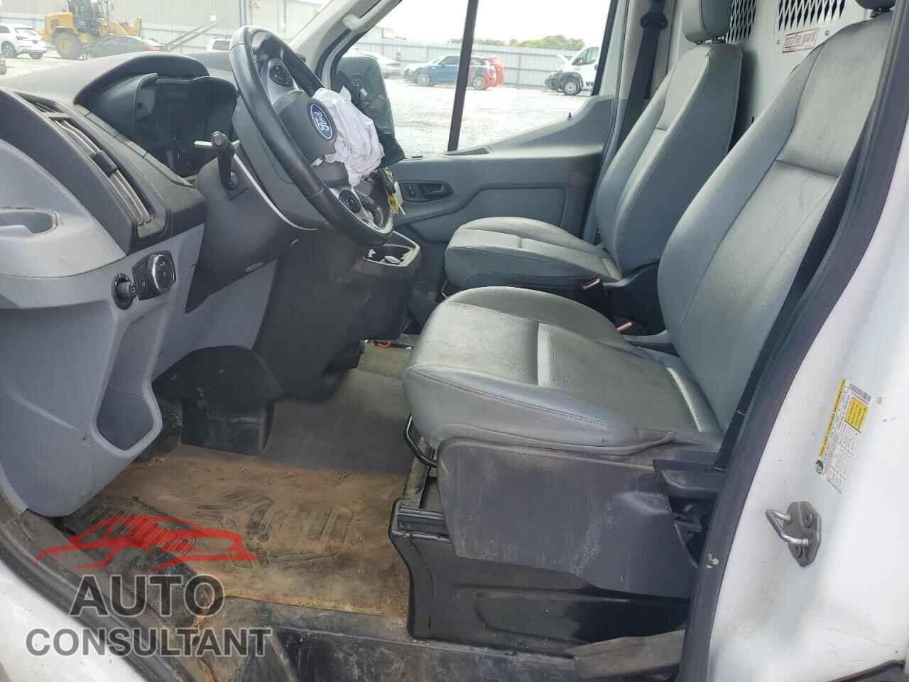 FORD TRANSIT 2019 - 1FTYR2CMXKKB88407