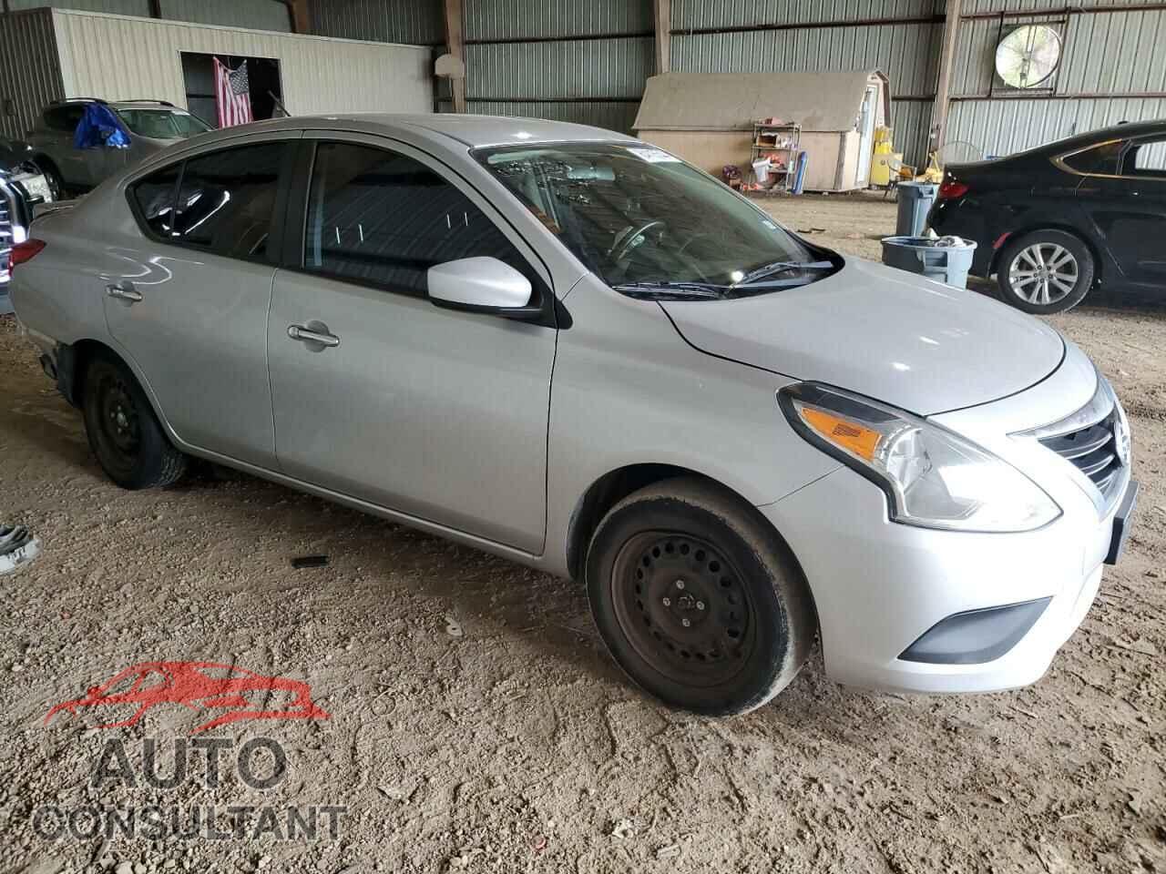 NISSAN VERSA 2019 - 3N1CN7AP3KL875200