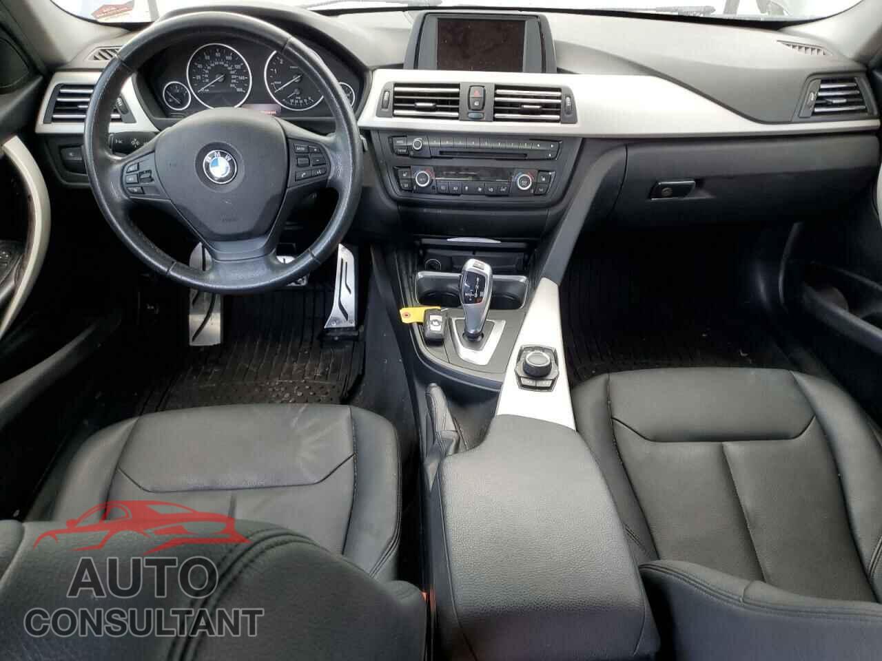 BMW 3 SERIES 2015 - WBA3B1C56FP831780